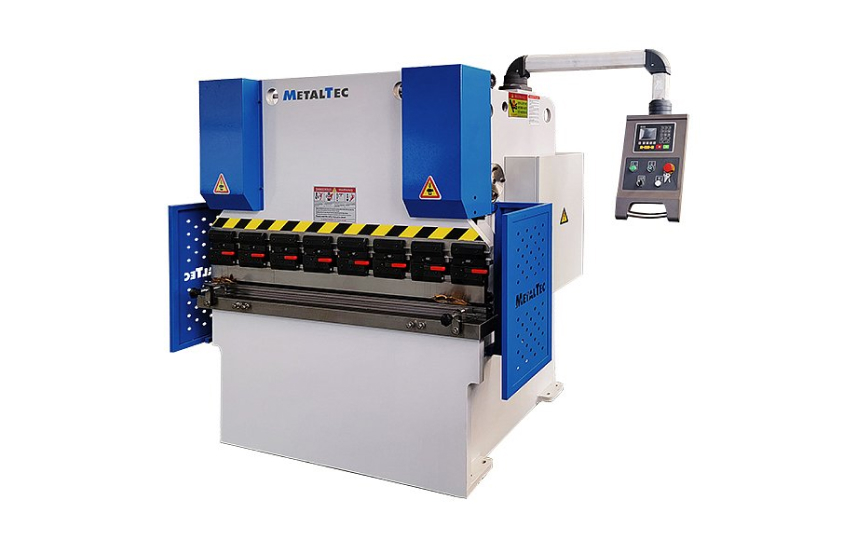 Листогибочные гидравлические прессы с контроллером E22 MetalTec HBM 30/1600