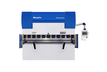 Листогибочные гидравлические прессы с ЧПУ контроллером TP10S MetalTec HBM 30/1600C